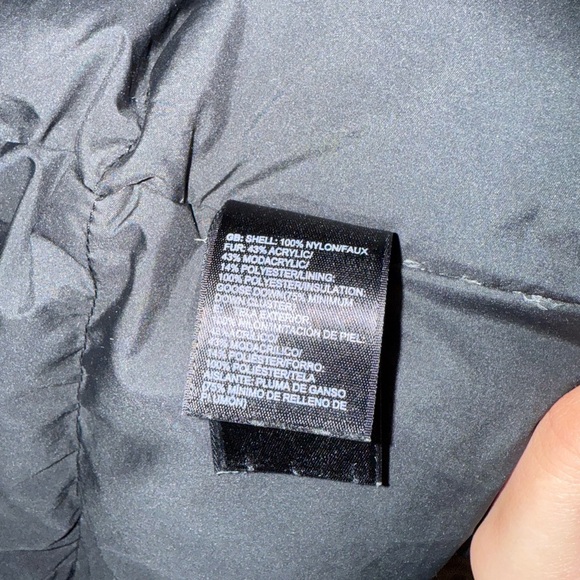 The North Face Arctic Parka Goose Down Hyvent Fur Hood Black Coat Womens Small - Picture 8 of 8